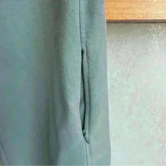 Patagonia Women’s Hiking Pants, Size 12 - Picture 6 of 10